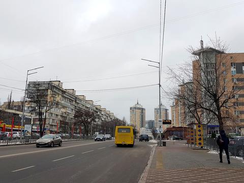 коммерческая по адресу Раисы Окипной ул., 4