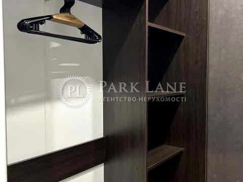 квартира за адресою Ревуцького вул., 40-В