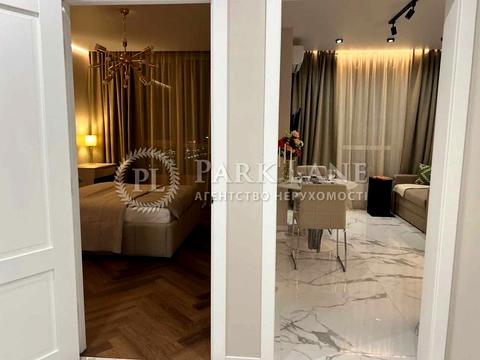 квартира за адресою Ревуцького вул., 40-В