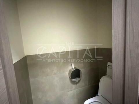 комерційна за адресою Несторівський пров., 8