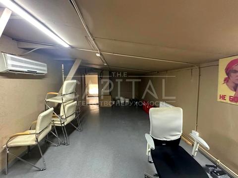 комерційна за адресою Несторівський пров., 8