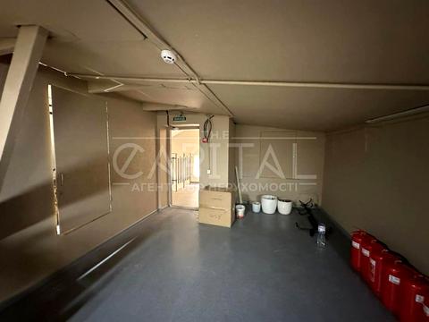 комерційна за адресою Несторівський пров., 8