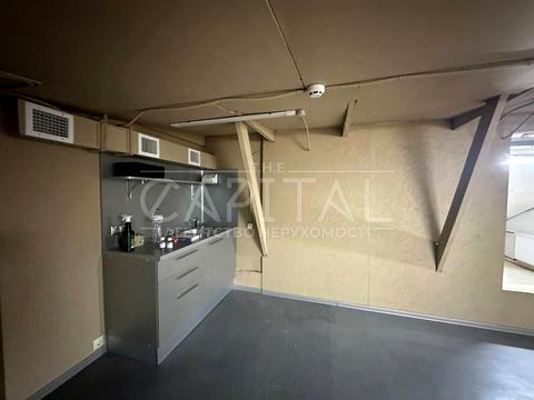 комерційна за адресою Несторівський пров., 8