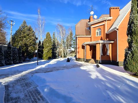 будинок за адресою смт. Козин, Олександрівська вул., 77