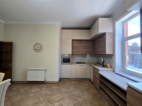 будинок за адресою смт. Козин, Олександрівська вул., 77