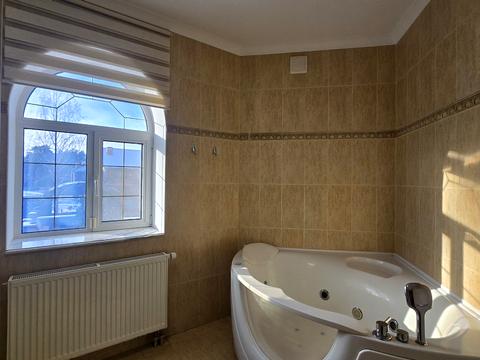 будинок за адресою смт. Козин, Олександрівська вул., 77