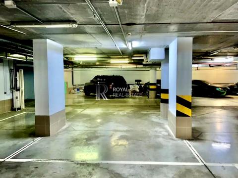 паркоместо по адресу Андрея Верхогляда ул. (Михайла Драгомирова), 3