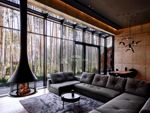 будинок за адресою с. Гнідин, Центральна вул., 1