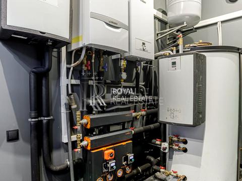 будинок за адресою с. Гнідин, Центральна вул., 1