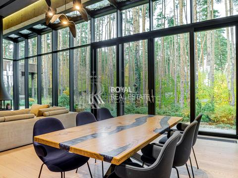 будинок за адресою с. Гнідин, Центральна вул., 1