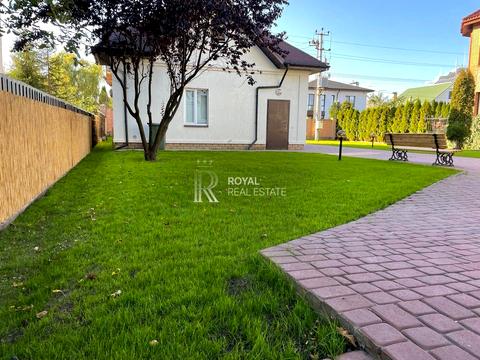 будинок за адресою Сонячна вул.