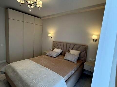 квартира за адресою Михайла Максимовича вул. (Онуфрія Трутенка), 28-Д