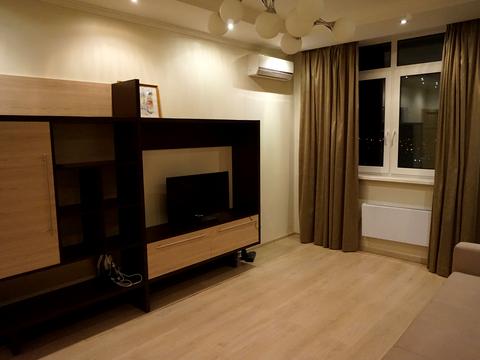 квартира за адресою Миколи Бажана просп., 8-Б