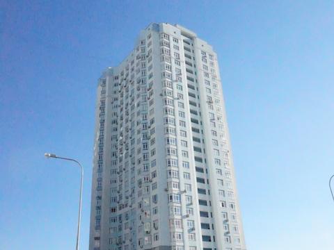 квартира за адресою Миколи Бажана просп., 8-Б