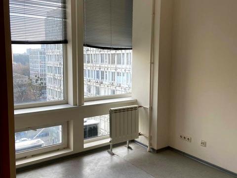 комерційна за адресою Київ, Митрополита Василя Липківського вул. (Урицького), 45