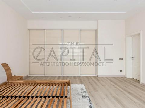 будинок за адресою Сунична вул., 151