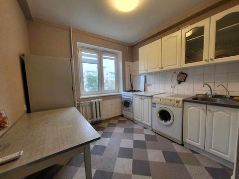 квартира за адресою Євгена Коновальця вул. (Щорса), 37