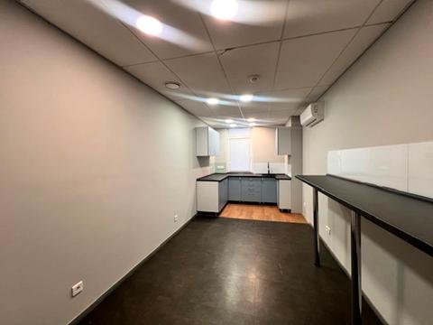 коммерческая по адресу Спаська, 5