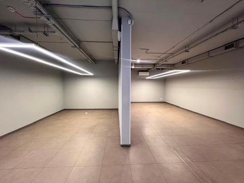 коммерческая по адресу Спаська, 5