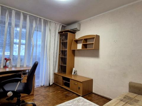 квартира за адресою Голосіївський просп. (40-річчя Жовтня), 11