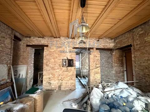 комерційна за адресою Тараса Шевченка бульв., 58