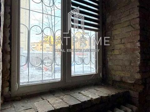 комерційна за адресою Тараса Шевченка бульв., 58