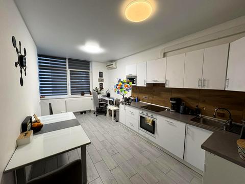 квартира по адресу Олександра Олеся ул., 6-Б