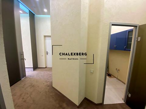 комерційна за адресою Музейний пров., 4