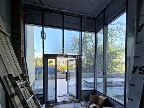 комерційна за адресою Звіринецька вул., 72