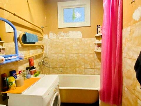 квартира за адресою Новодарницька вул., 23/7