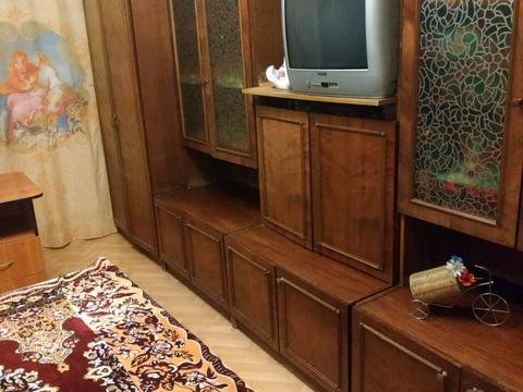 кімната за адресою Червоної Калини просп. (Володимира Маяковського), 17-В