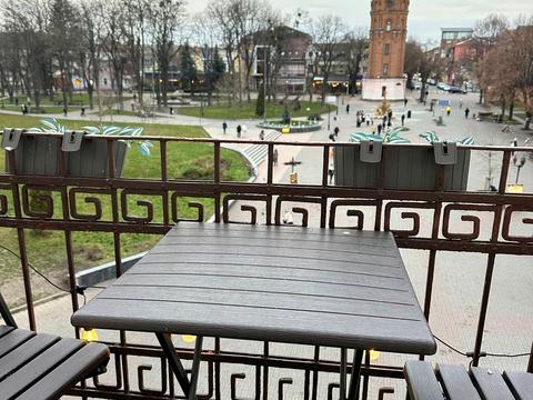 комерційна за адресою Миколи Оводова вул. (Козицького), 22