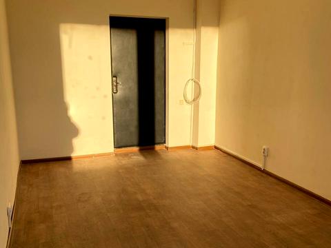 комерційна за адресою Київ, Митрополита Василя Липківського вул. (Урицького), 45