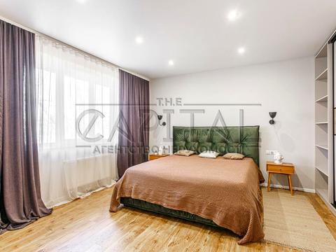 будинок за адресою с. Крюківщина, Георгія Мальцева вул., 1