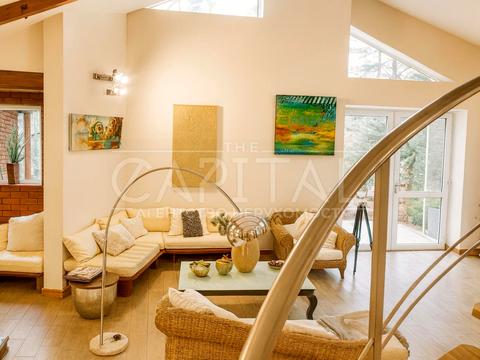 будинок за адресою Столичне шосе