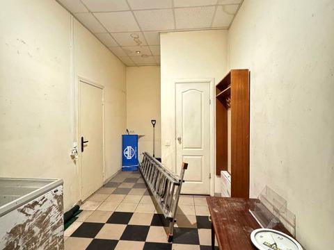 комерційна за адресою Левка Лук'яненка вул. (Маршала Тимошенка), 4