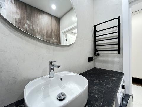 квартира за адресою Молодіжна вул., 11