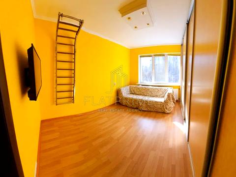 квартира по адресу Ирпенская ул., 2