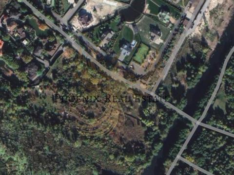 участок по адресу 