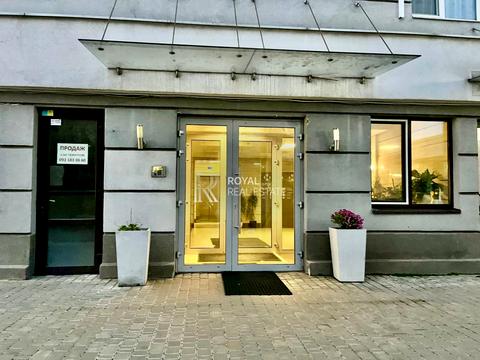 комерційна за адресою Юрія Іллєнка вул. (Мельникова), 51-Б