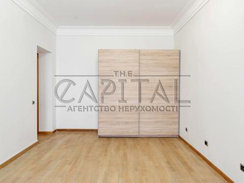 квартира за адресою Кудрявська вул., 13-19