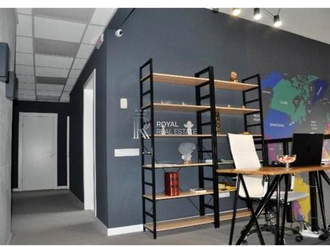 комерційна за адресою Київ, Володимира Івасюка просп. (Героїв Сталінграду), 4