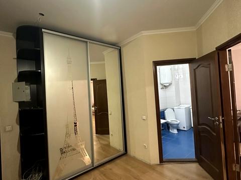 квартира за адресою Київ, Алішера Навої просп., 69