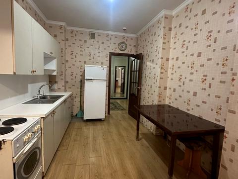 квартира за адресою Київ, Алішера Навої просп., 69