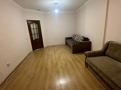 квартира за адресою Київ, Алішера Навої просп., 69