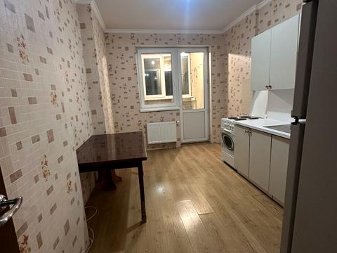 квартира за адресою Київ, Алішера Навої просп., 69