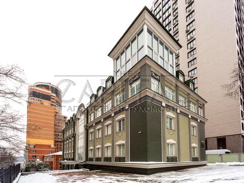 коммерческая по адресу Василия Тютюнника ул. (Анрі Барбюса), 28Б