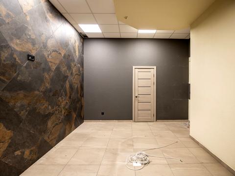 комерційна за адресою Радистів вул., 14