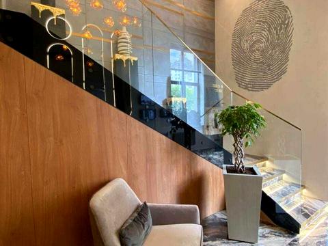 комерційна за адресою Голосіївський просп. (40-річчя Жовтня), 60