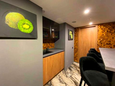 комерційна за адресою Голосіївський просп. (40-річчя Жовтня), 60